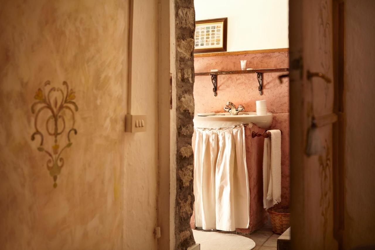 Antico Borgo Sanda Lago Maggiore Casalzuigno Eksteriør bilde
